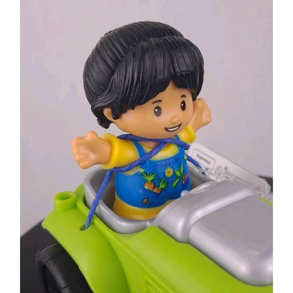 Fisher‎ Price Little People Green Tractor & Farmer Girl Figure Toy Vehicle NEW
